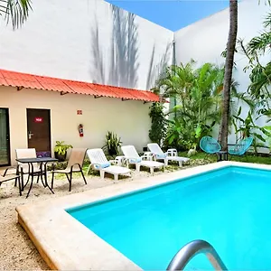 Mariachi By Kavia 5th Av 4* Playa del Carmen